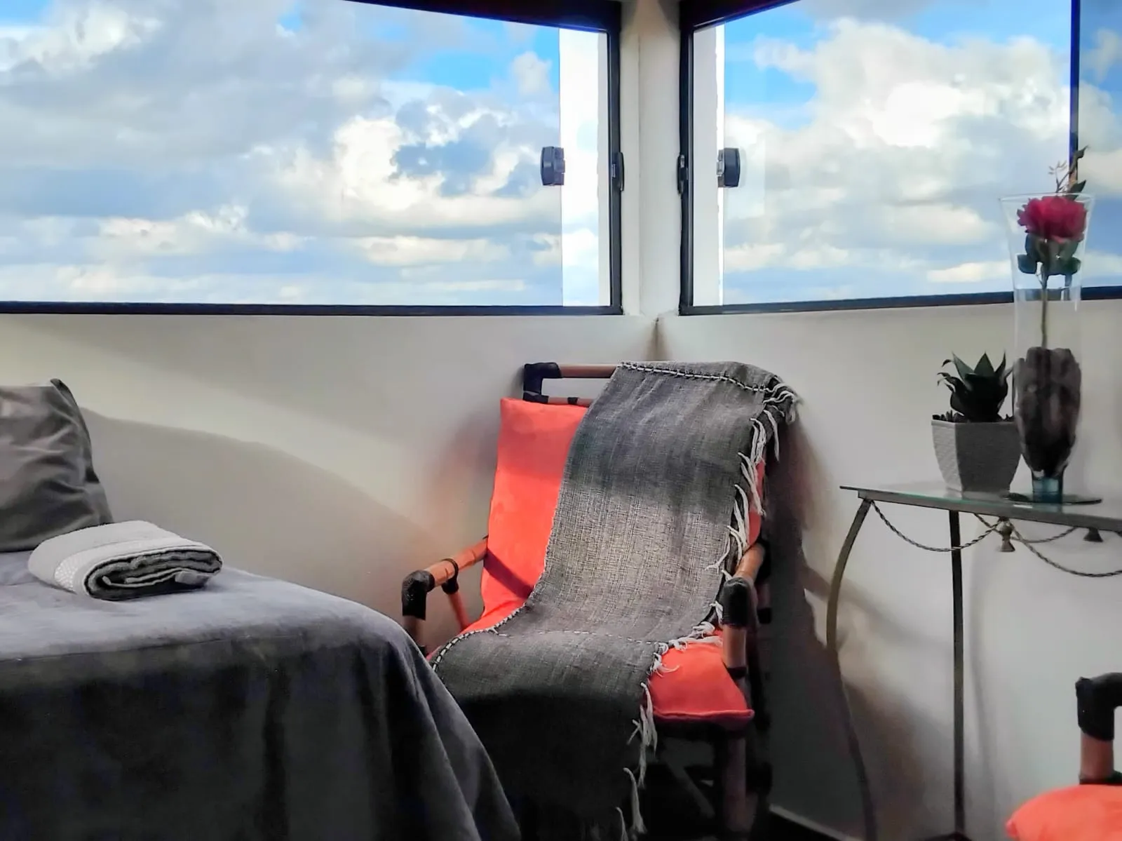 Espaço interno decorado da Vila Bela Vista em Sorocaba